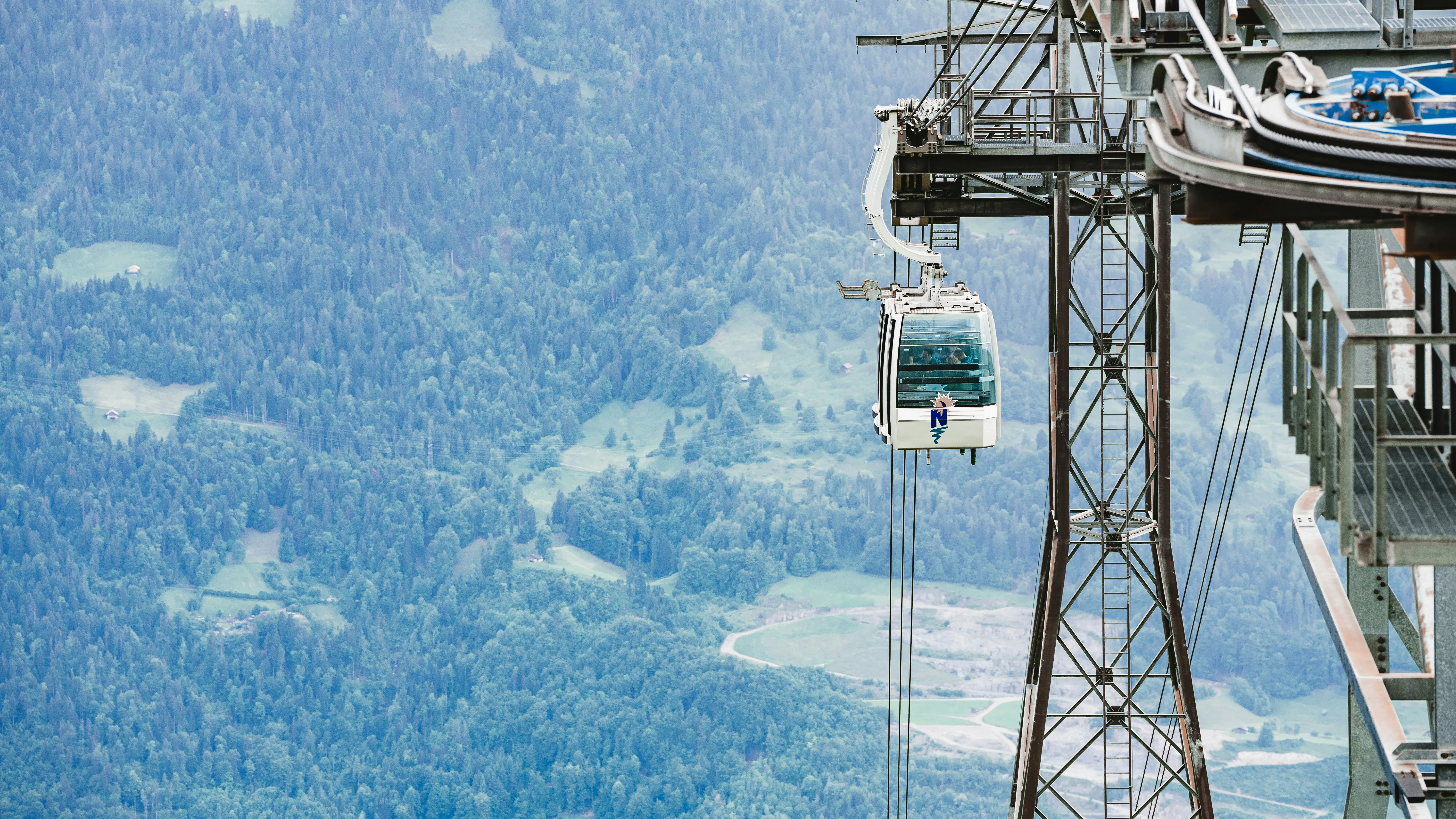 Spectacular Switzerland with Cable Car Adventure