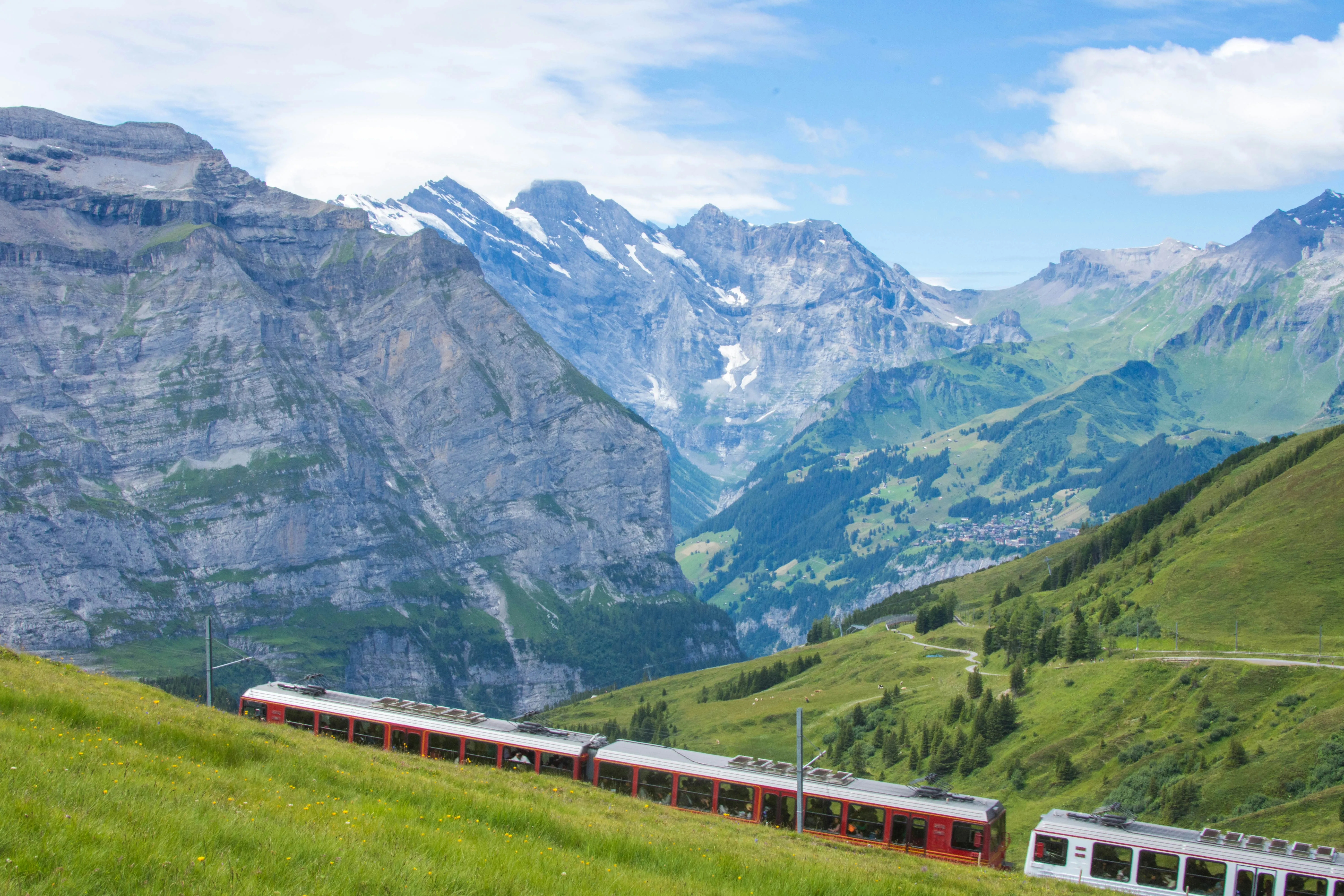 Swiss Scenic Escape with Jungfraujoch Day Trip
