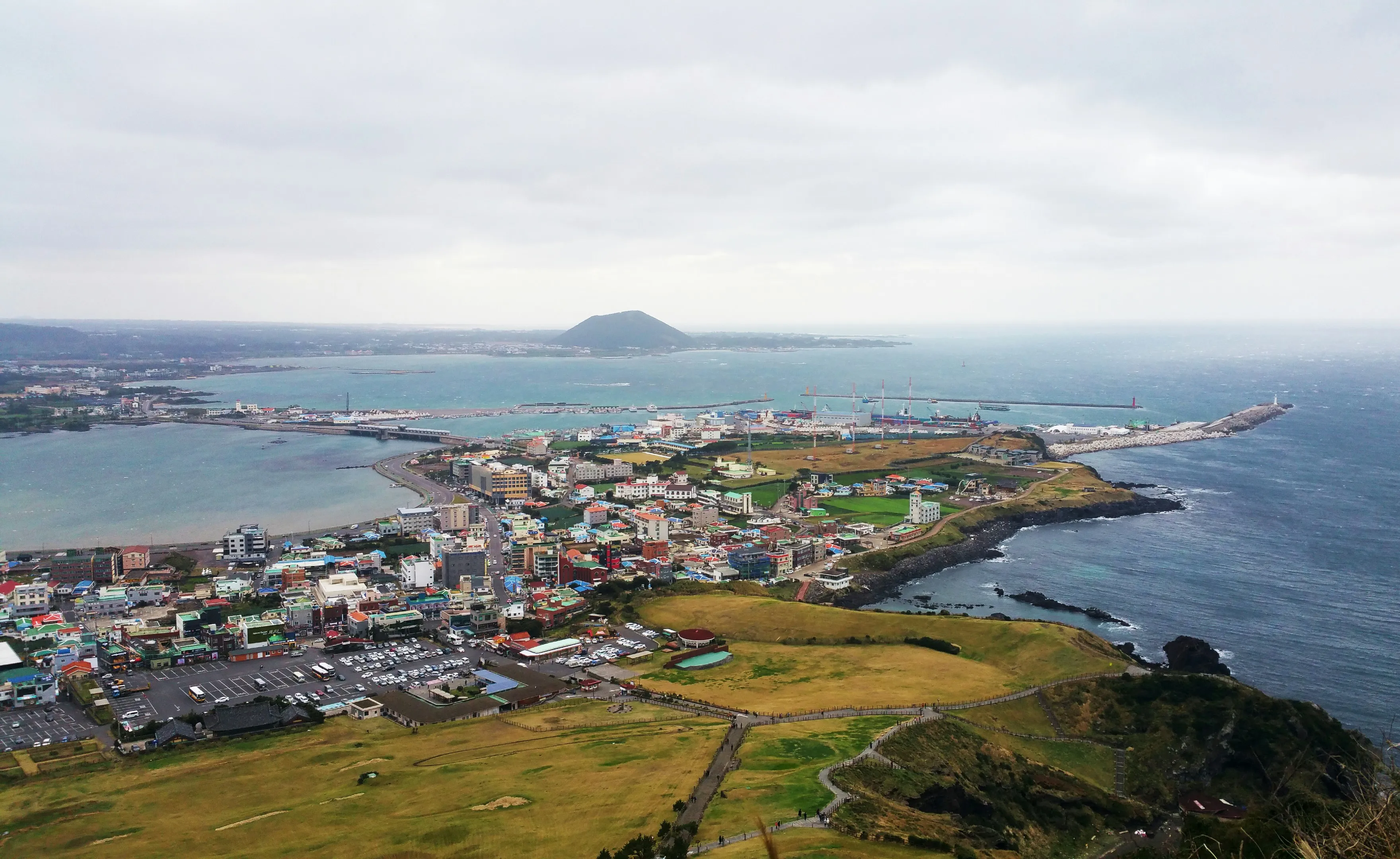 South Korea Vacation Packages – Seoul, Jeonju, Yeosu & Jeju Discovery